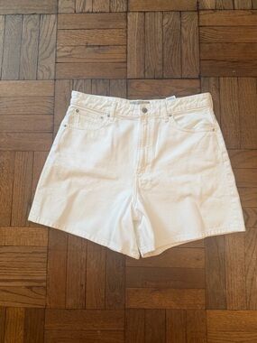 Everlane White A Line High-Rise Jean Shorts